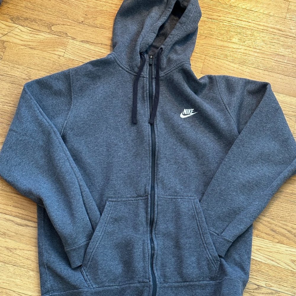 Men's Nike full-zip hoodie in grey, size large
